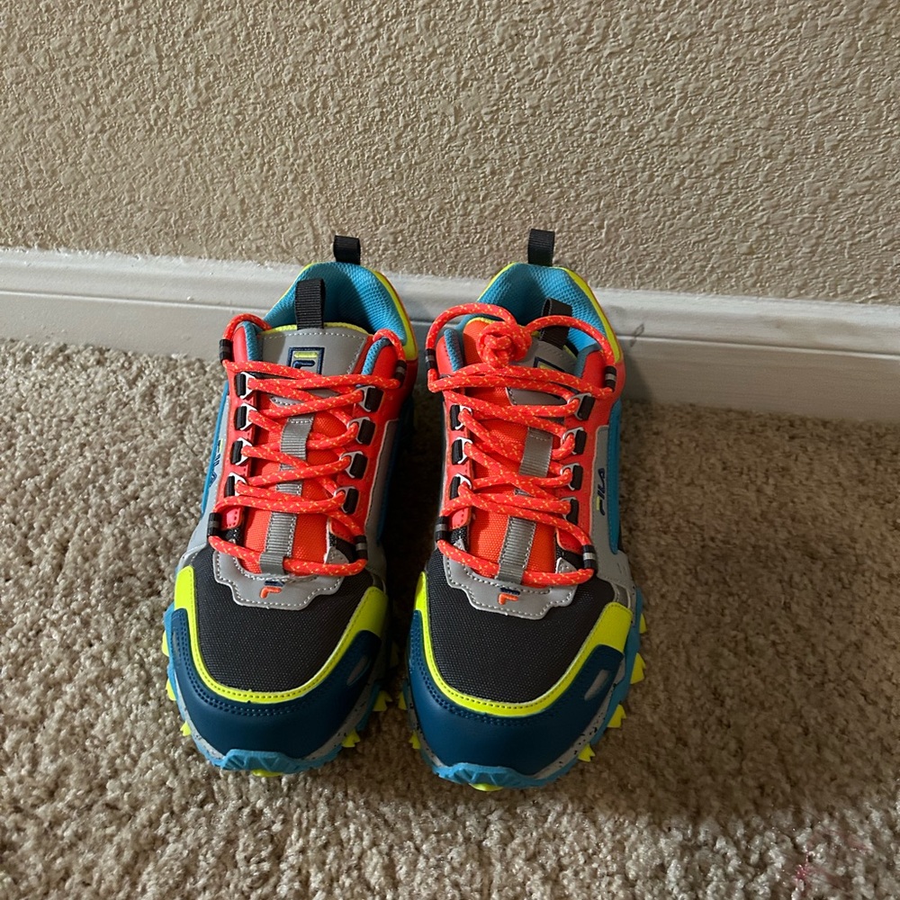 Fila boys size 7
